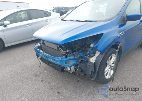 2017 Ford Escape Se из США, поврежденный, VIN 1FMCU9GD7HUD54662